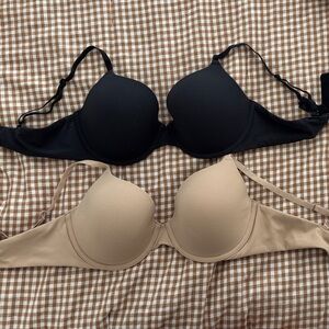 SKIMS Fits Everybody T-Shirt Bra